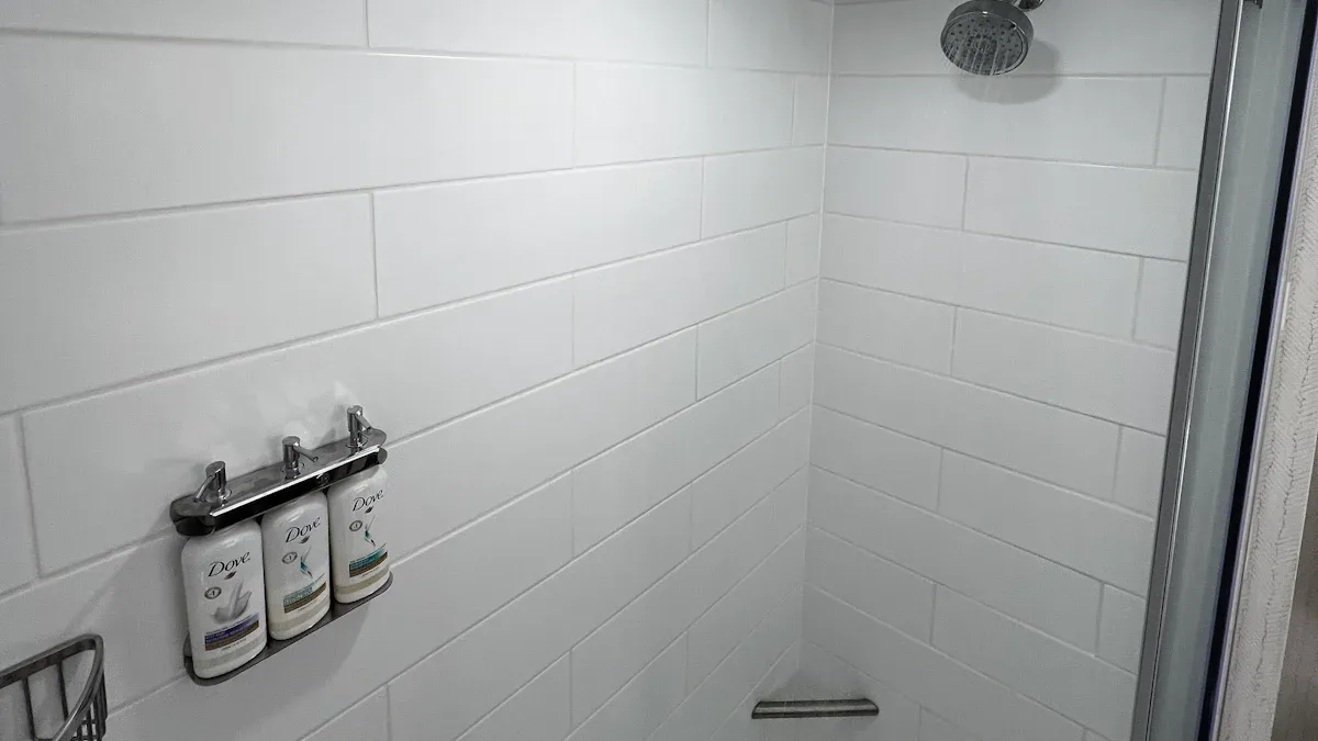 Wo wird am häufigsten wasserdichte lineare Beleuchtung installiert?